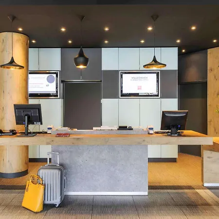 Ibis Hotel 3*